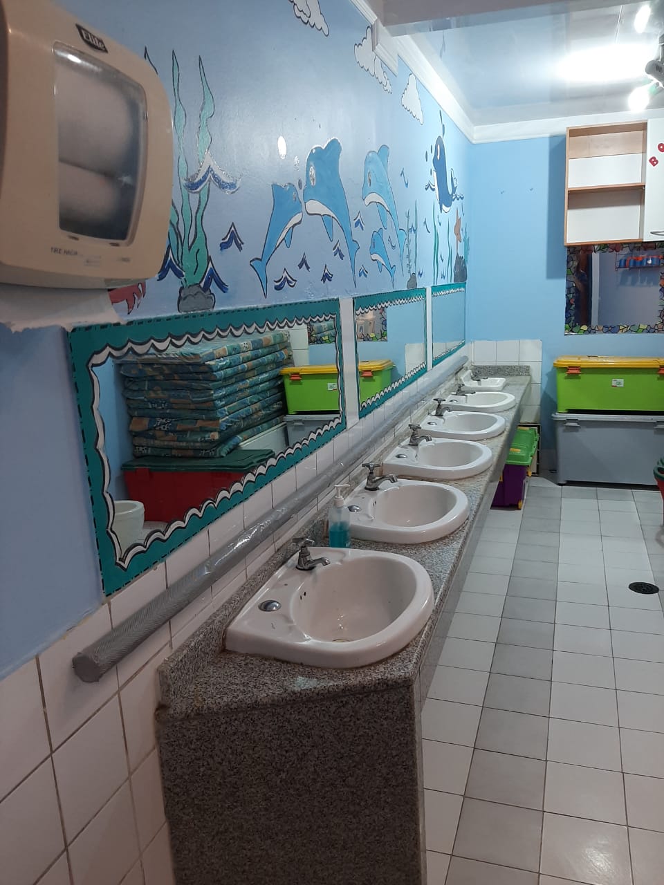 Lavamanos adaptados para niños y niñas del Jardín Illapitas